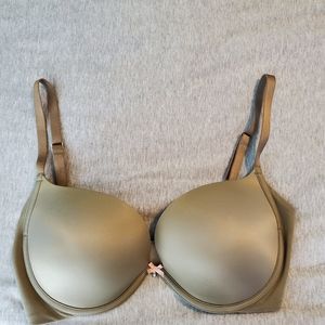 Victoria's Secret Plunge Push-Up Bra, Size 32DD